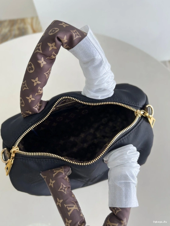 BANDOULIÈRE VUITTON SPEEDY 25 LOUIS 0129
